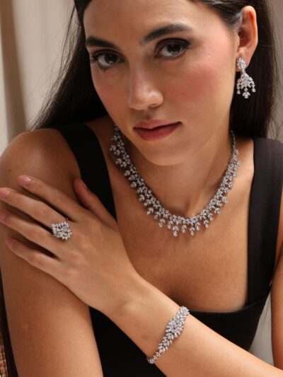Timeless Elegance – 925 Sterling Silver Jewelry Set