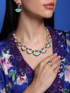 Necklace in Rhodium Silver